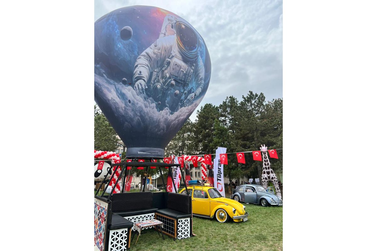 Festival alanı düzenleme
